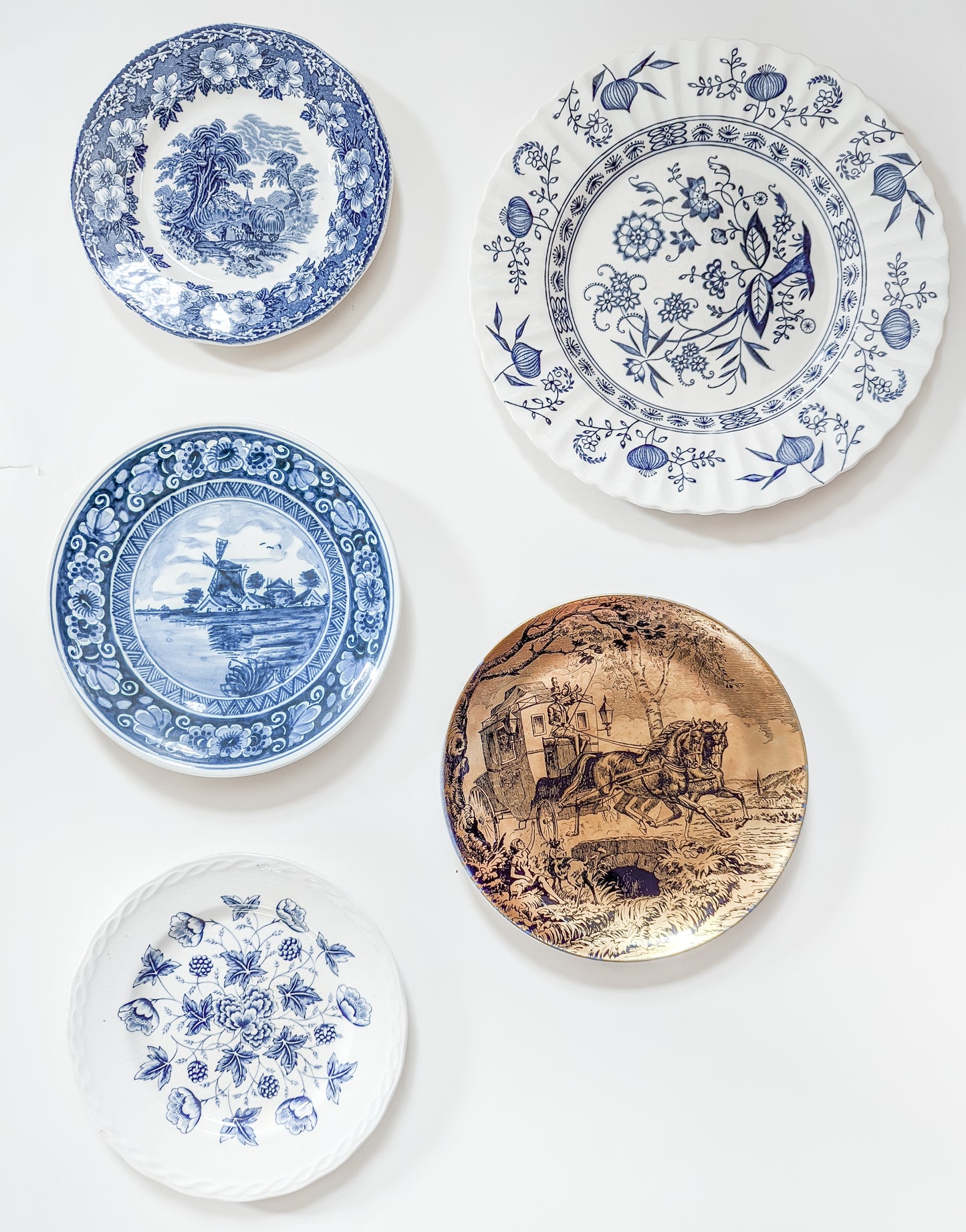 Wedgewood Hand Engraved "Woodland" Transferware Dessert Plate