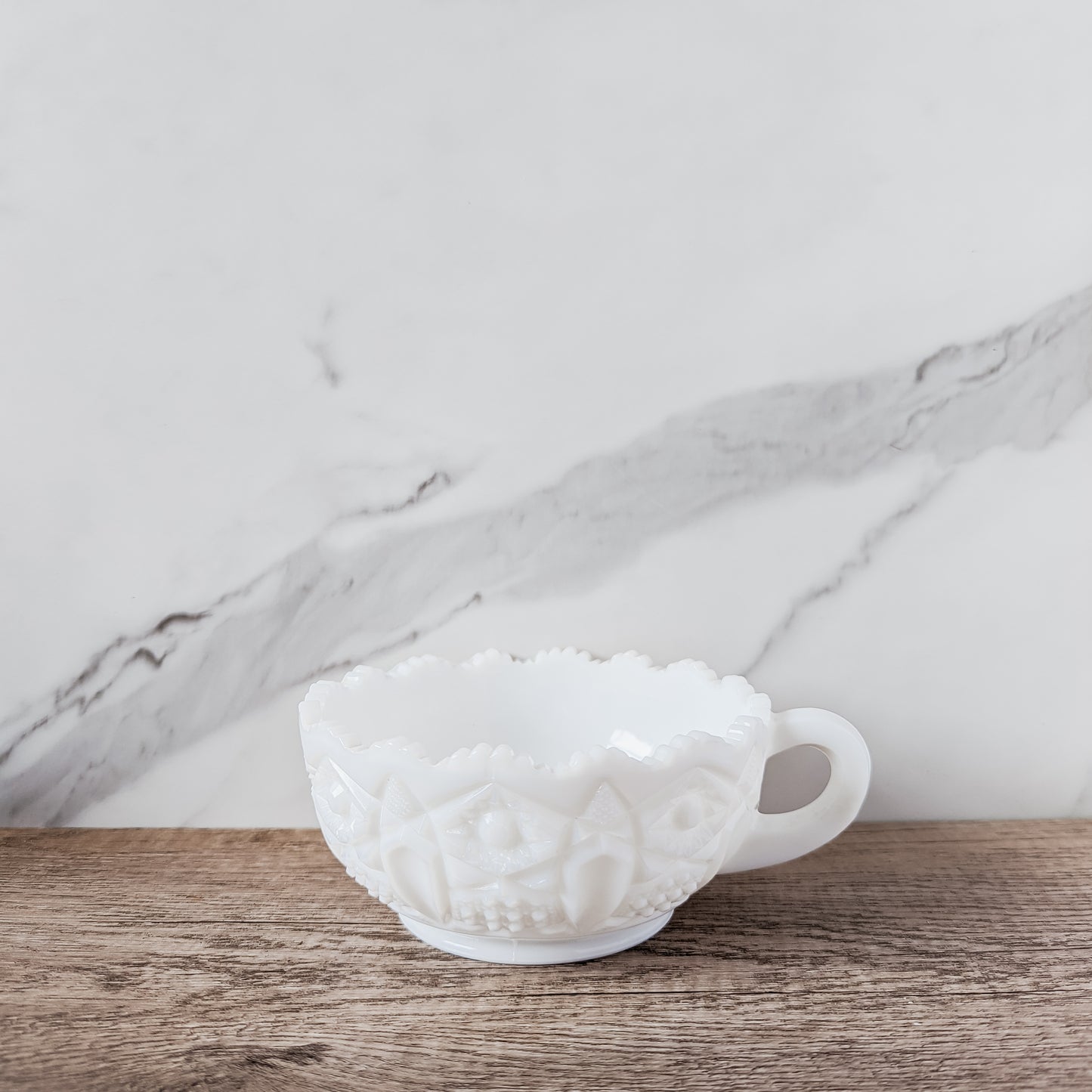 L.E. Smith Milk Glass Nappy Bowl