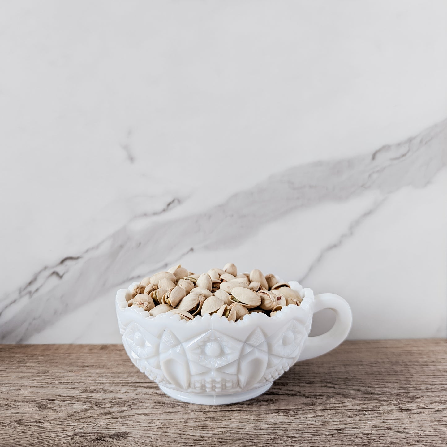 L.E. Smith Milk Glass Nappy Bowl