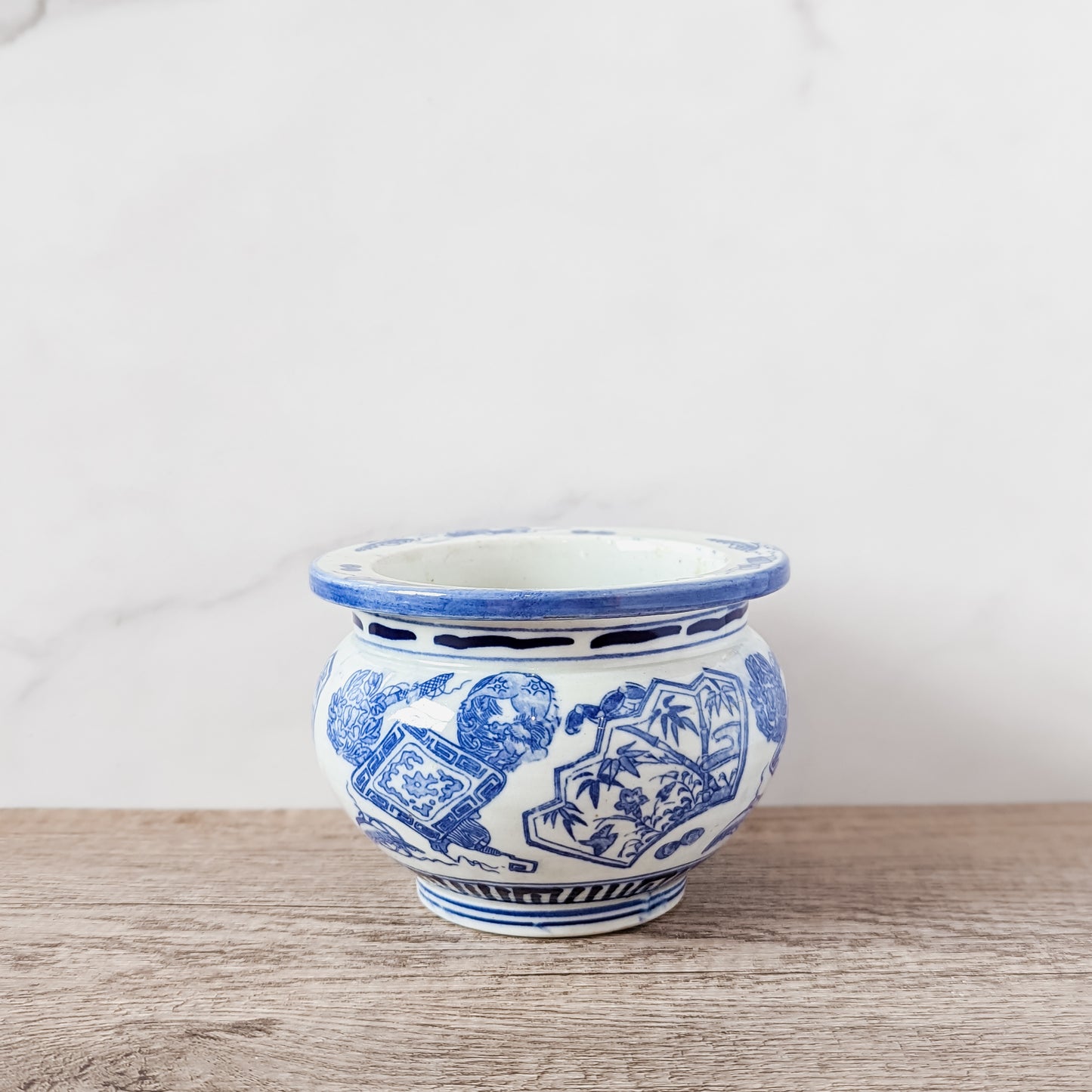 Antique Yuan Style Jar / Zhadou / Chinese Porcelain Pot