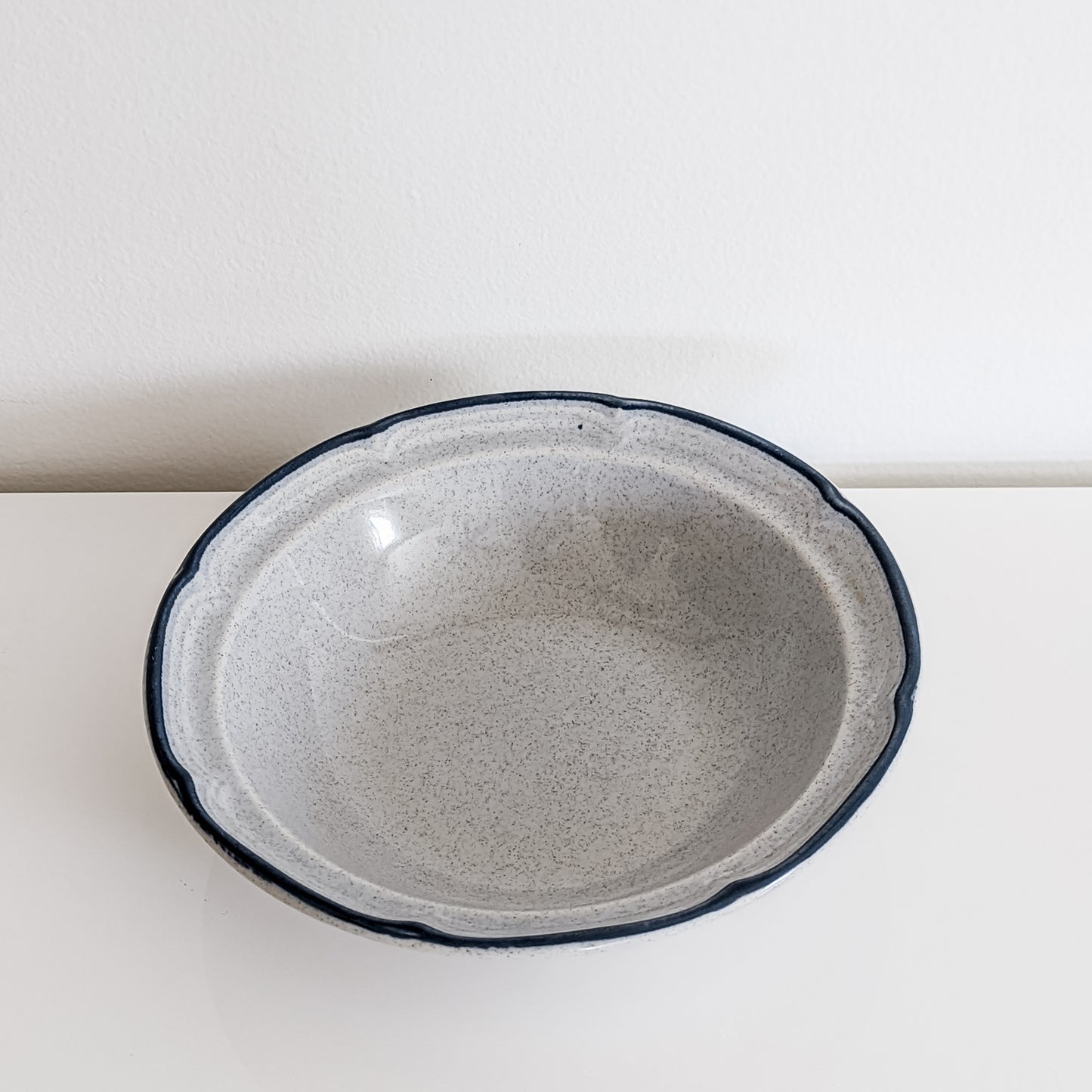 International Stoneware Japan Scallop-Rimmed Bowls (set of 4)