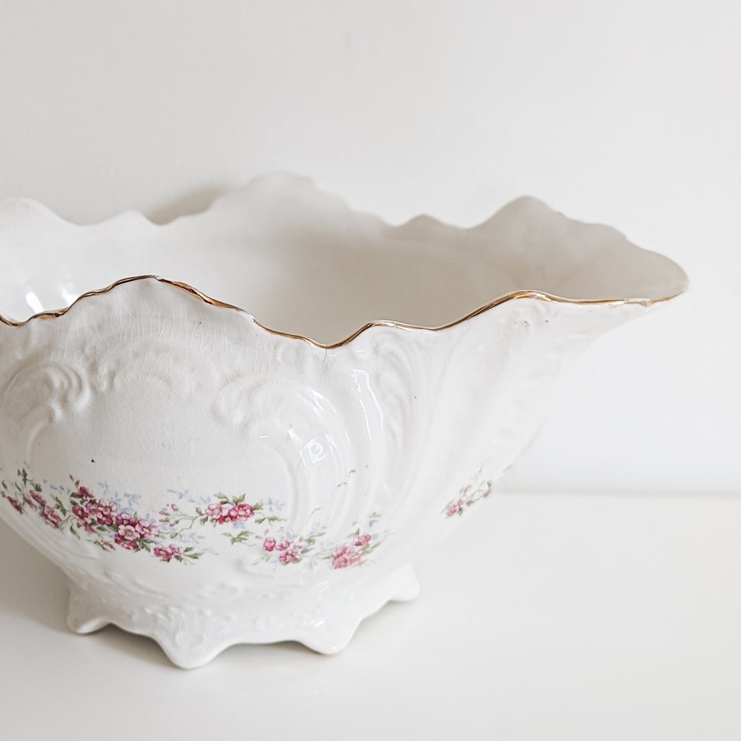 Edwin M. Knowles Scalloped Bowl