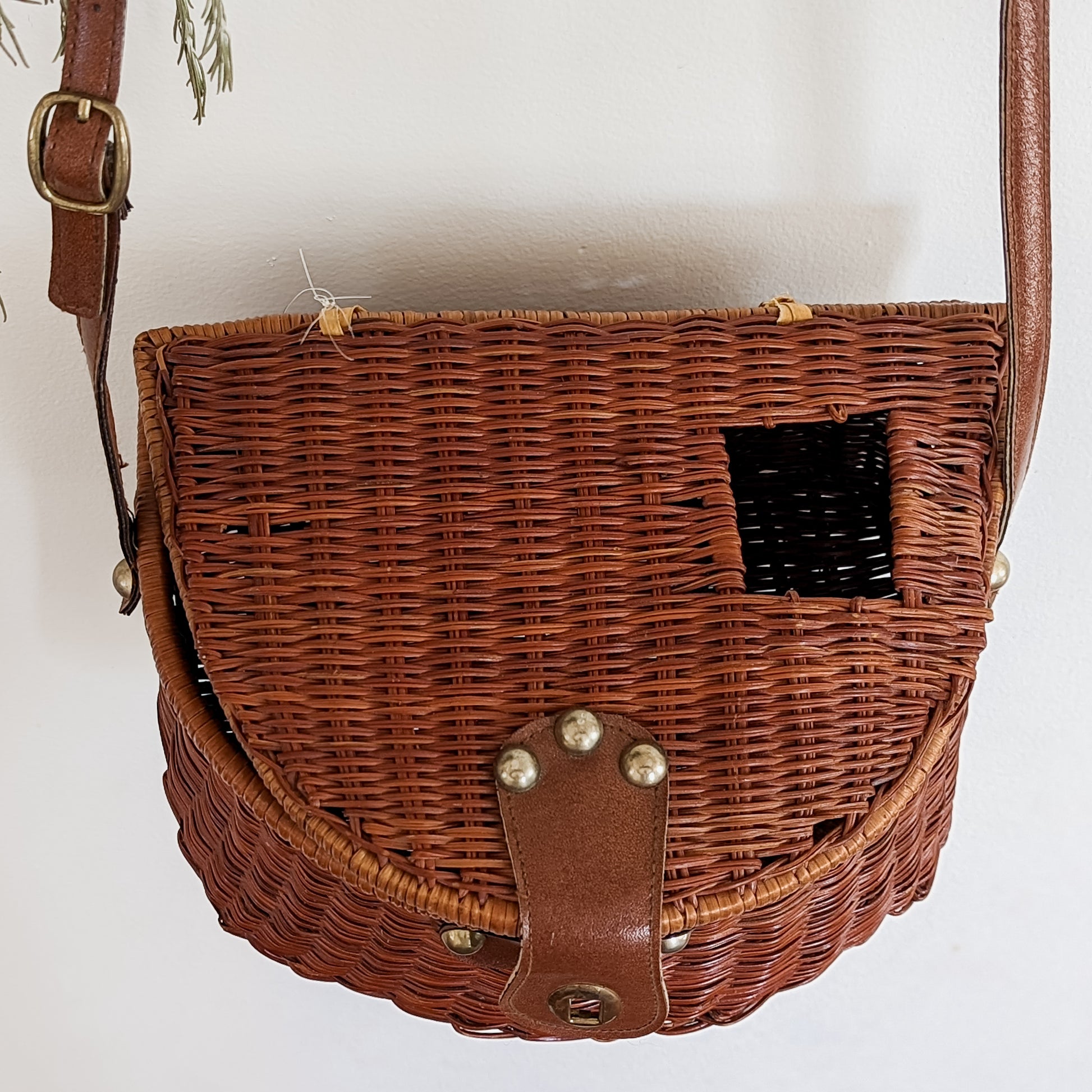Lot# 109 - Antique Fly Fishing Creel Wicker Basket with Leather